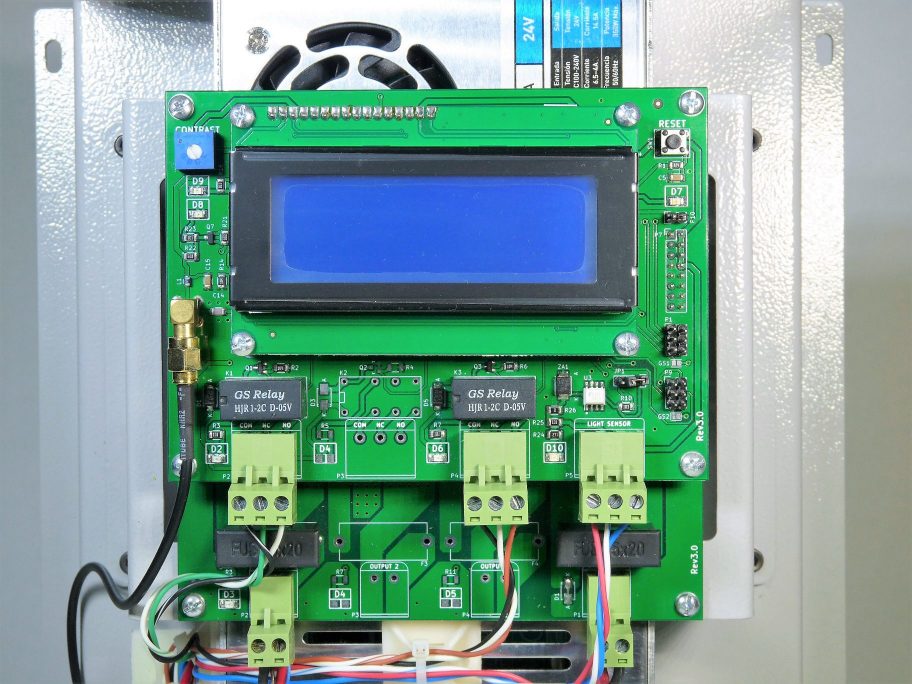 Controller for obstruction lights electronics.